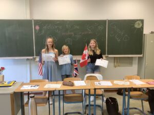 Read more about the article „English Reading Competition  – Robert Lapsch (7b) ist „Bookworm 2023“!