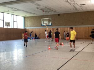 Mehr über den Artikel erfahren Basketball – Bewegung, Technik und Spielspaß 