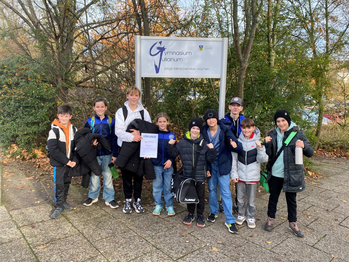 Du betrachtest gerade THG-Handballteam zeigt deutliche Fortschritte beim Turnier in Helmstedt